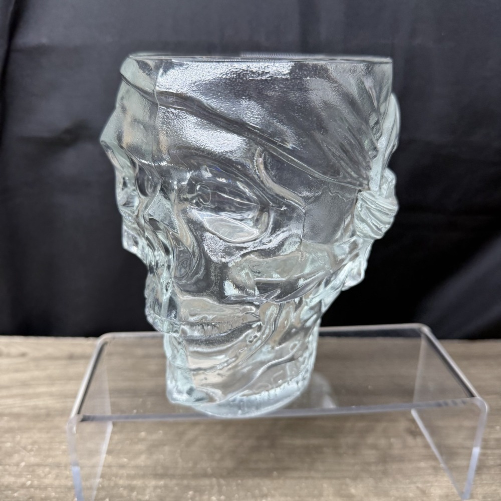 Treasure Island Casino Las Vegas LUMINARC USA Glass Pirate Skull Mug Cup 30 oz